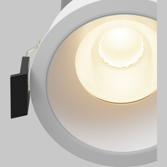 Встраиваемый светильник Maytoni Dip Hight LED Ra90 Lm1690 3000K IP20 15Вт 50° DL117-15W-3K-W Встраиваемый светильник Maytoni Dip Hight LED Ra90 Lm1690 3000K IP20 15Вт 50° DL117-15W-3K-W