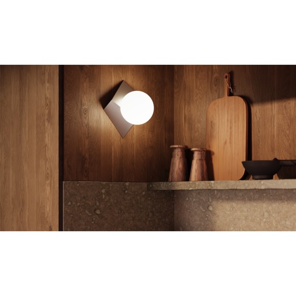 MOD445WL-01BS Настенный светильник (бра) с латунным основанием, без выкл. под лампу G9 Maytoni Cubeo