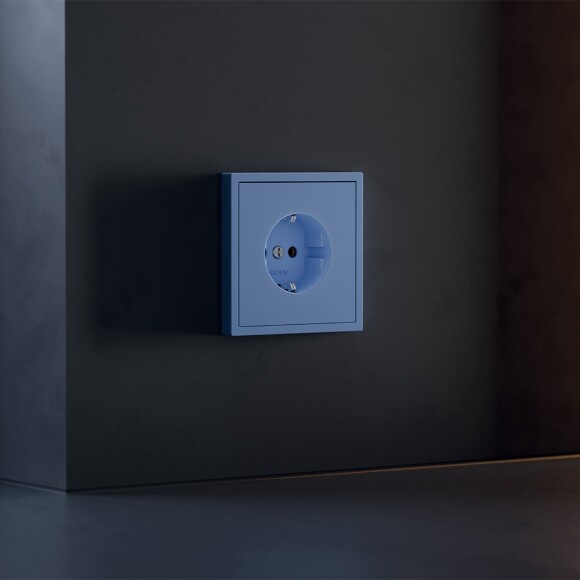 VLS000615 Накладка для розетки с заземлением синего джинсового цвета VOLTUM S70 (деним)