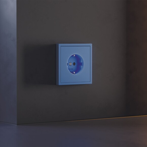 VLS000715 Накладка для розетки с заземлением и защитными шторками синего джинсового цвета VOLTUM S70 (деним)