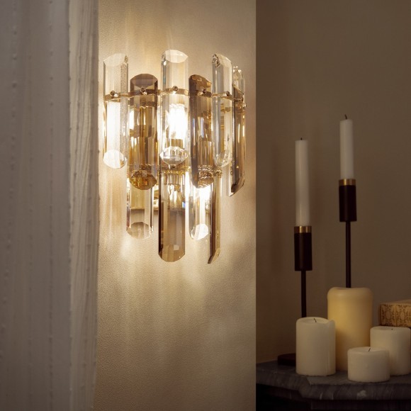 DIA200WL-02G Хрустальный настенный светильник (бра) основание матовое золото, лампы 2шт Е14, без выключателя, Maytoni Flare